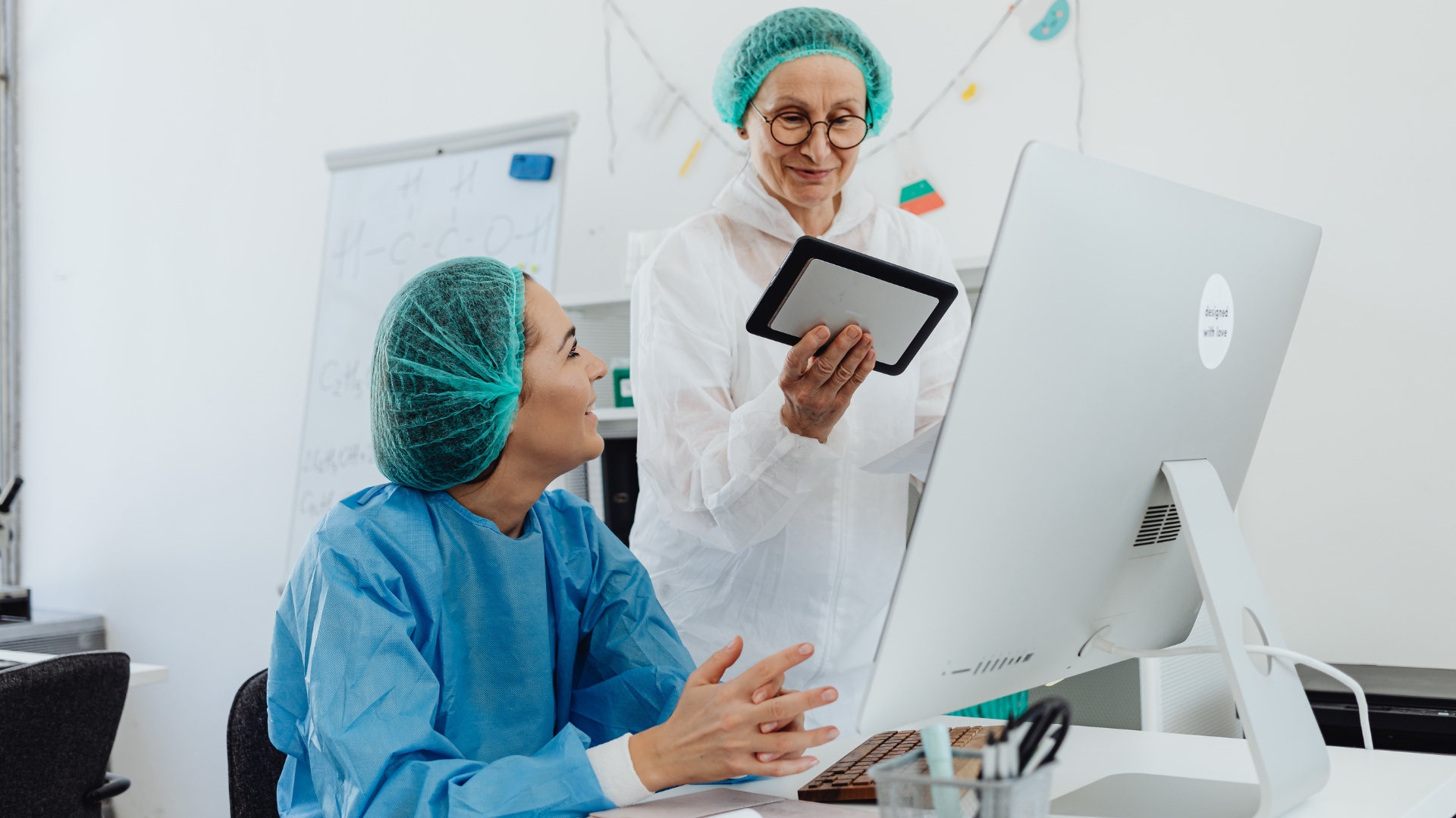 How Web-Based IVF EMR Systems Streamline IVF Clinic Operations
